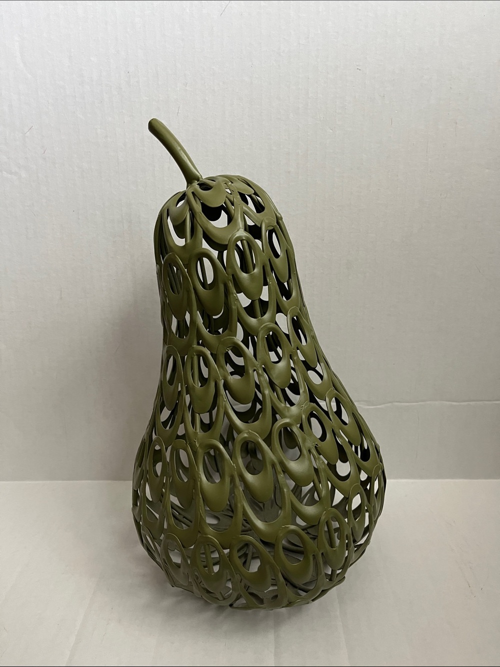 Metal Pear